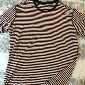 Lululemon tee